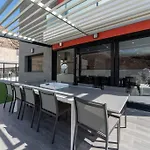Art & Design Tauro Pool Wi-fi Bbq