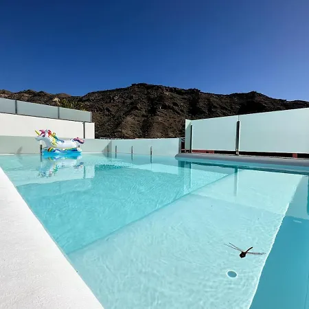 Art & Design Tauro Pool Wi-fi Bbq *
