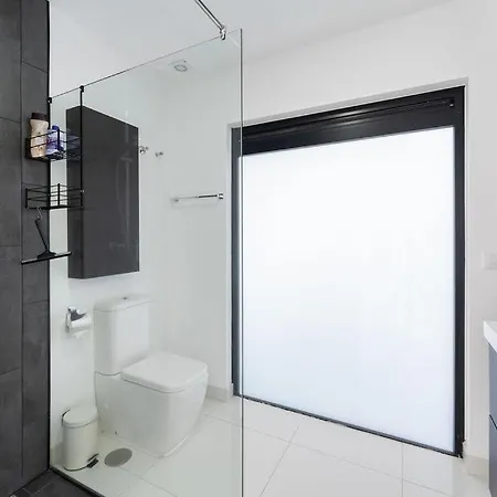 Villa Art & Design Tauro Pool Wi-fi Bbq *